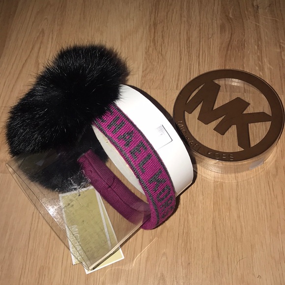 Michael Kors earmuffs - Picture 3 of 8
